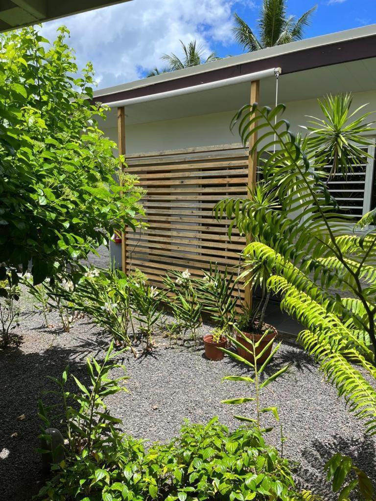 Pare Lodge Tahiti Pirae Екстер'єр фото